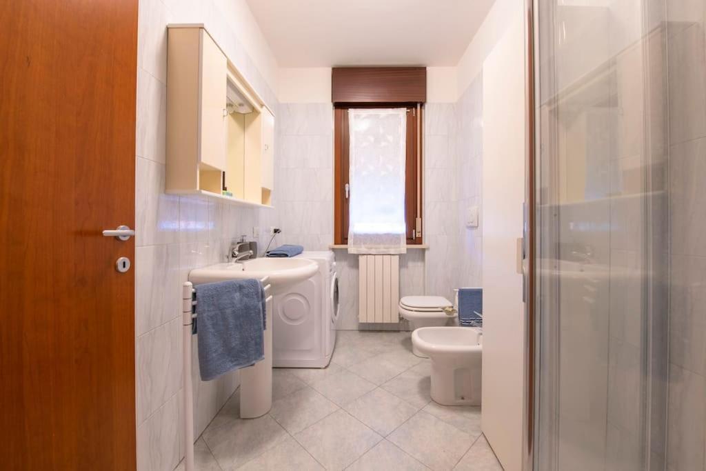Verona - Fierhaus - Garage & Wifi ภายนอก รูปภาพ