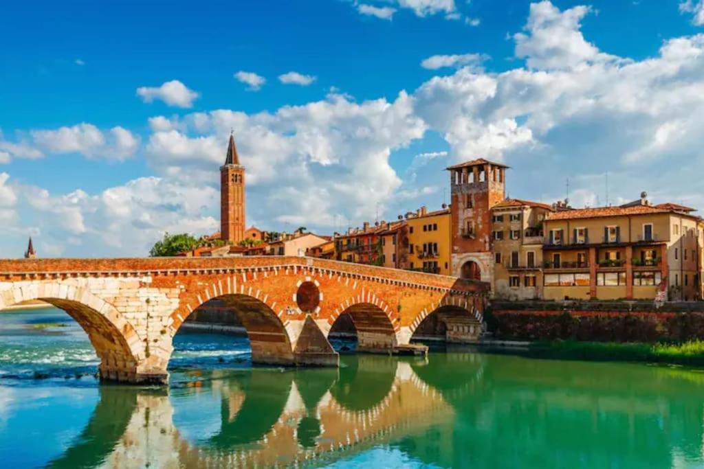 Verona - Fierhaus - Garage & Wifi ภายนอก รูปภาพ