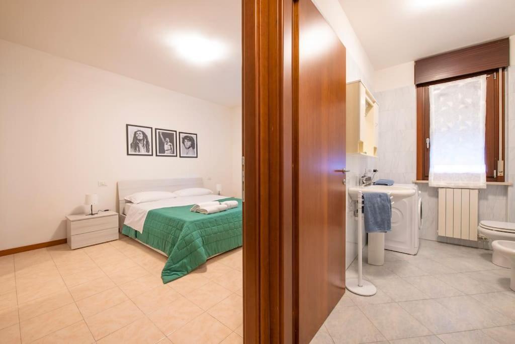 Verona - Fierhaus - Garage & Wifi ภายนอก รูปภาพ
